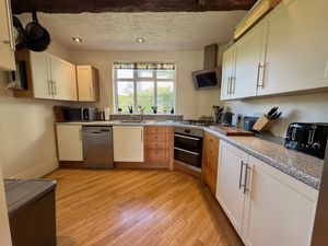 Photo 14- click for photo gallery